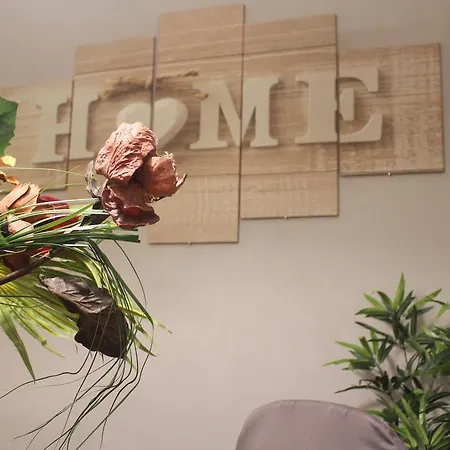 Domus Pratolina Holiday home Rome